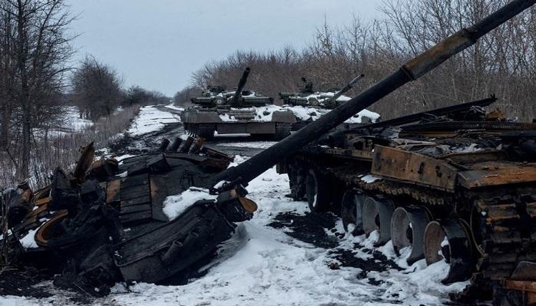 دبابات روسية دمرت في أوكرانيا.. رويترز