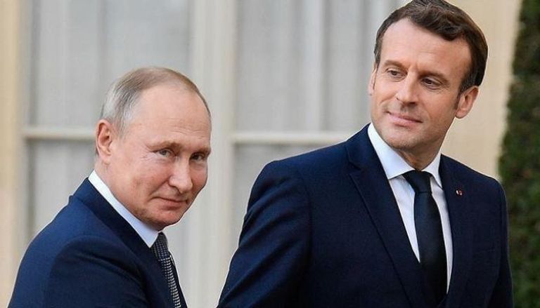 الرئيسان الروسي والفرنسي خلال لقاء سابق
