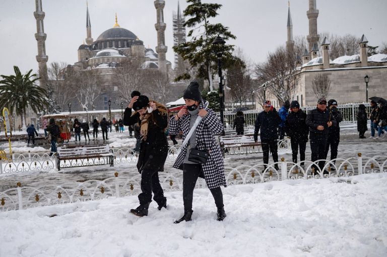 تحذير من عواصف وأمطار ورياح شديدة بتركيا
