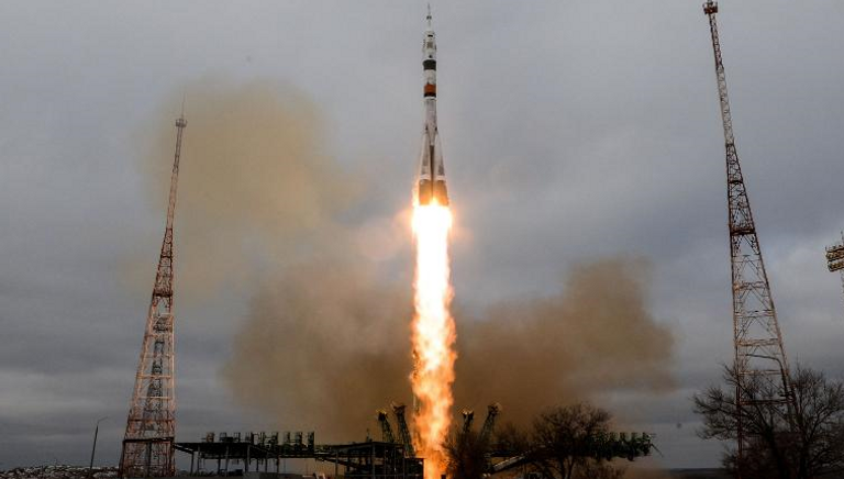 لحظة انطلاق صاروخ سويوز