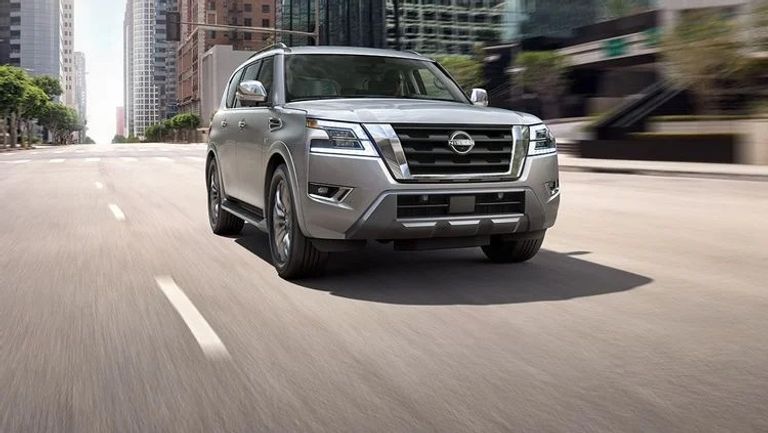 طراز Nissan Armada  طراز Cadillac Escalade