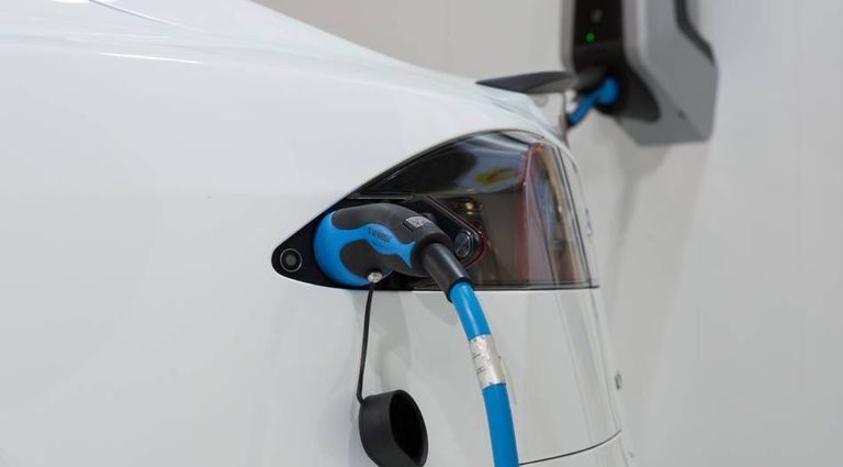 ظهور العديد من المصطلحات المرتبطة بالسيارة الكهربائية