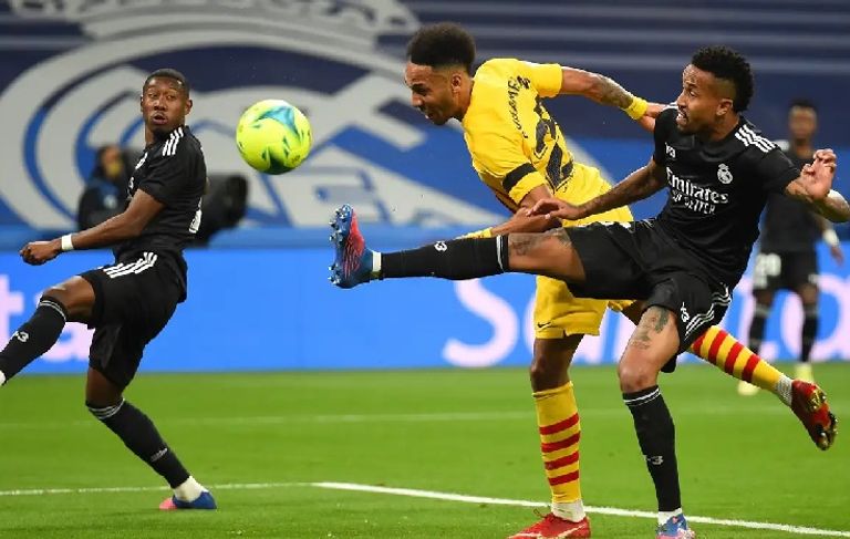 أوبا في الكلاسيكو أوبا توهج في الكلاسيكو