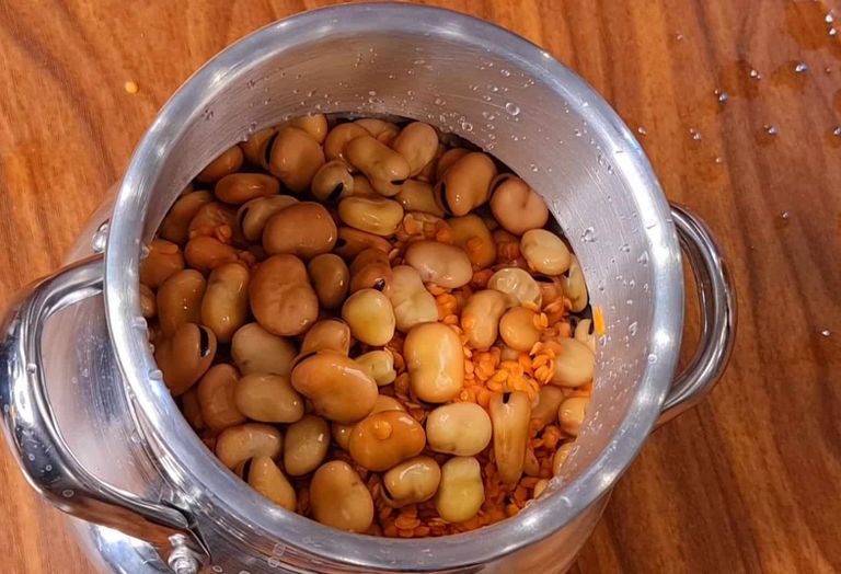 الفول يحتوي على كمية كبيرة من الفيتامينات والمعادن- أرشيفية