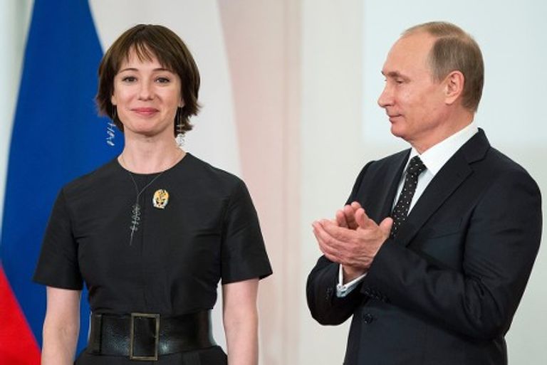 بوتين يستقبل شولبان خماتوفا- أرشيفية
