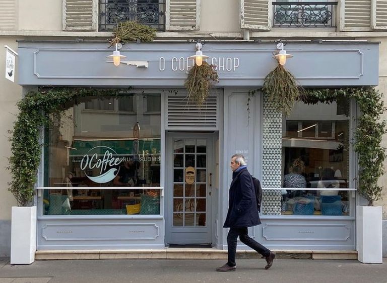  مقهى Caféothèque