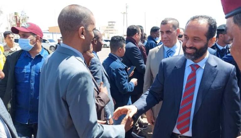 نائب رئيس الحكومة الليبية يتسلم المقرات الجنوبية 