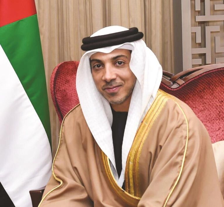 الشيخ منصور بن زايد نائب رئيس مجلس الوزراء وزير شؤون الرئاسة الإماراتي، رئيس مركز الشباب العربي الاجتماع العربي للقيادات الشابة