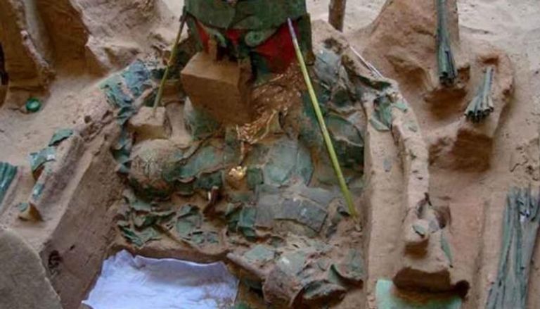 اكتشاف قبر جرّاح عاش قبل ألف عام بالبيرو