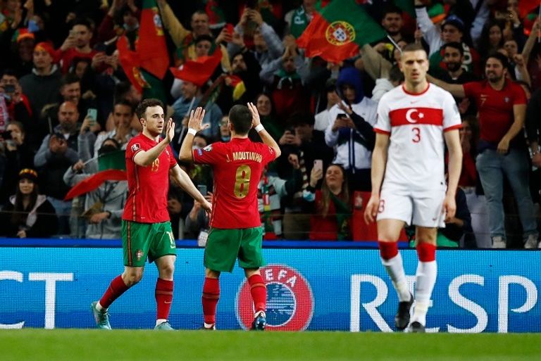 منتخب البرتغال يقترب من كأس العالم 2022 منتخب إيطاليا في تصفيات كأس العالم 2022