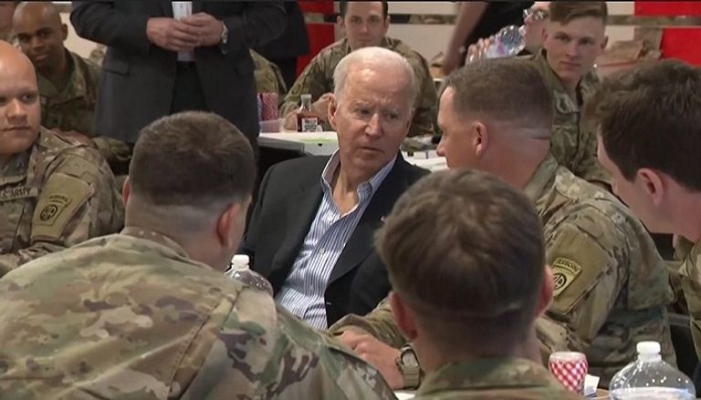بايدن خلال لقاء القوات الأمريكية في بولندا