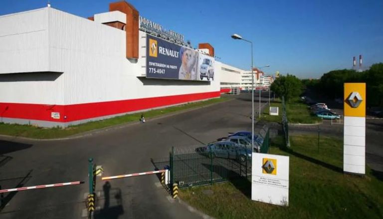 مصنع رينو في روسيا