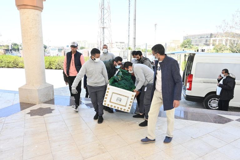 تشييع جثمان الفنان أحمد حلاوة