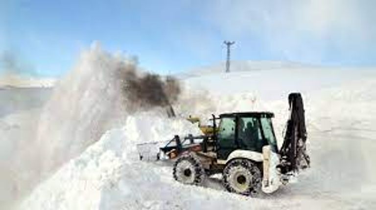 تحذير من عواصف قوية وانهيارات ثلجية بتركيا- أرشيفية