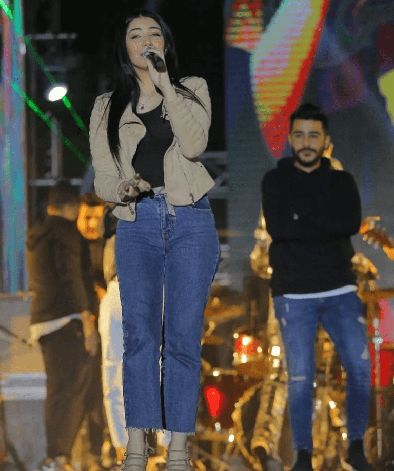 المغنية المصرية شيماء المغربي