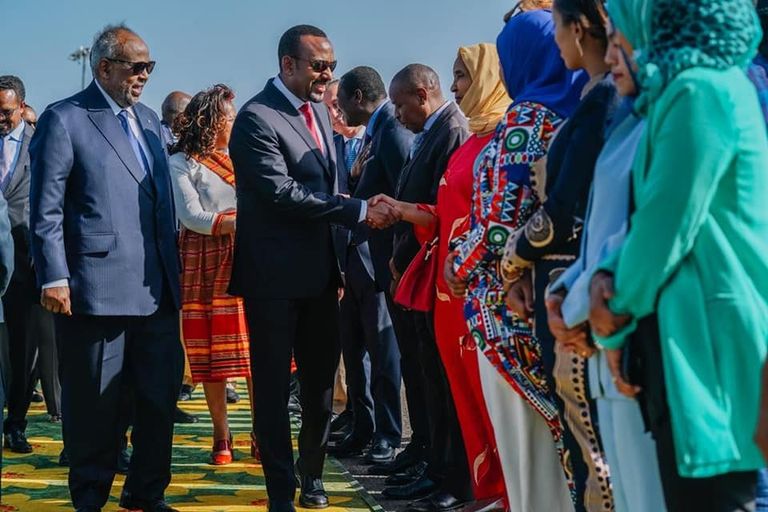رئيس الوزراء الإثيوبي آبي أحمد يستقبل الرئيس الجيبوتي 