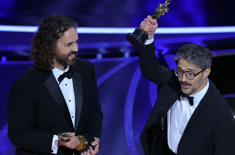 فيلم The Windshield Wiper"يفوز بجائزة أوسكار أفضل فيلم رسوم متحركة قصير لعام 2022 حفل توزيع جوائز أوسكار 2022