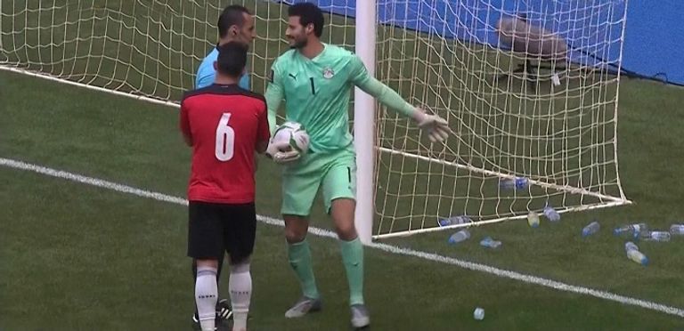 مشادة بين مدربي مصر والسنغال