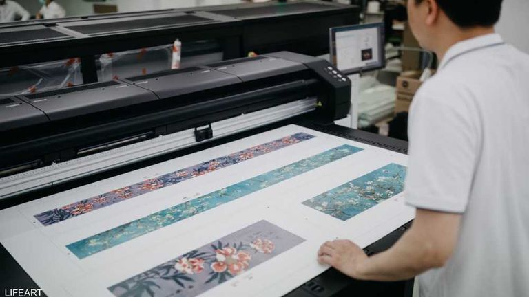 هونج كونج تعاني من تكدس جثث ضحايا كورونا في الحاويات