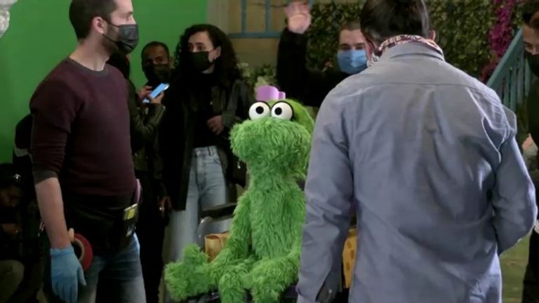 شخصية الدمية أميرة تستهدف دعم دمج ذوي الهمم