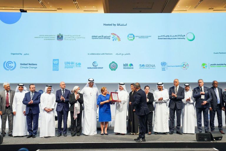 الدكتور سلطان بن أحمد الجابر