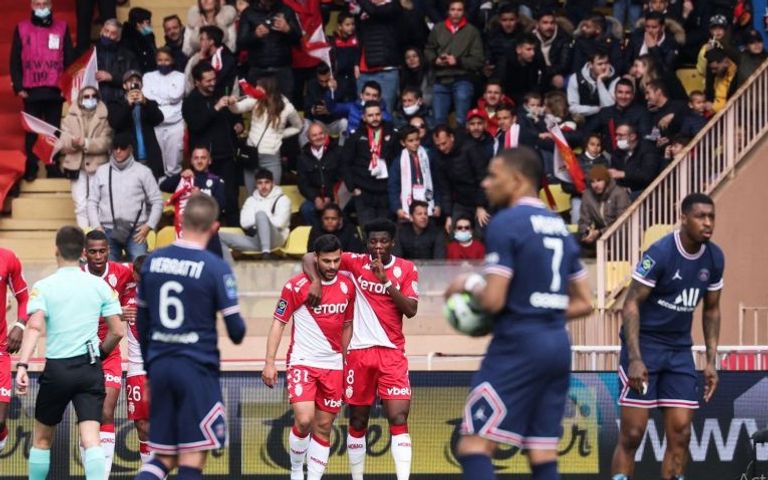 تشواميني ضد باريس كيليان مبابي نجم باريس سان جيرمان ضد ريال مدريد