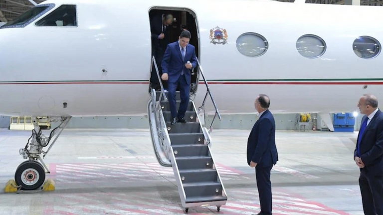 وزير الخارجية المغربي عقب وصوله إسرائيل قمة النقب التاريخية بمشاركة مغربية