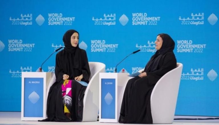 أول وزيرة في الإمارات وأصغر وزيرة في العالم