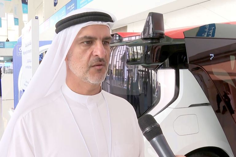 سيارة أوريجن ذاتية القيادة