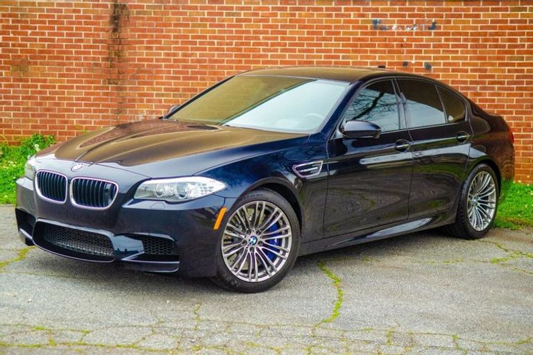 طراز BMW M5  طراز BMW 650i