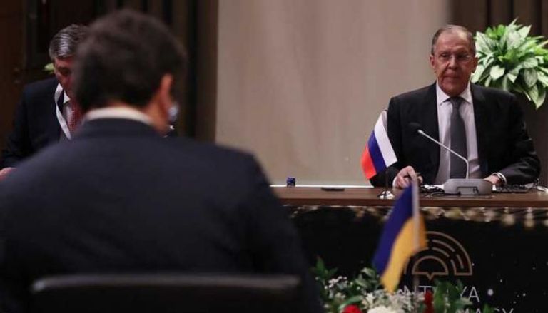 وزيرا خارجية روسيا وأوكراني في لقاء سابق