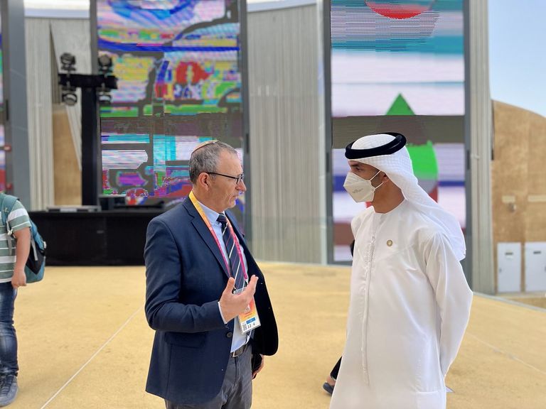 الدكتور ثاني بن أحمد الزيودي يتفقد جناح إسرائيل جولة الدكتور ثاني بن أحمد الزيودي التفقدية في أجنحة إكسبو 2020