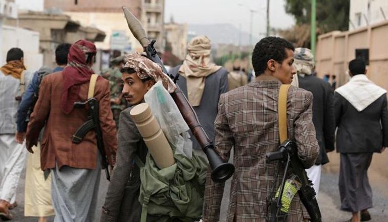 عناصر مليشيات الحوثي الإرهابية - أرشيفية