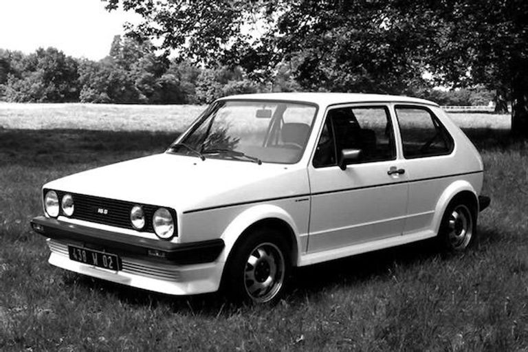 فولكسفاجن Volkswagen Mk1 VW Golf 16S Oettinger  فولكسفاجن Volkswagen Beetle 1200 Deluxe Cabriolet