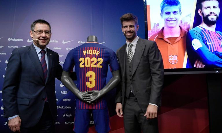 بيكيه وبارتوميو جيرارد بيكيه وليونيل ميسي