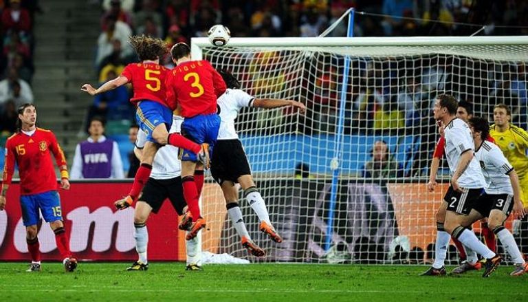 ألمانيا وإسبانيا في كأس العالم 2010