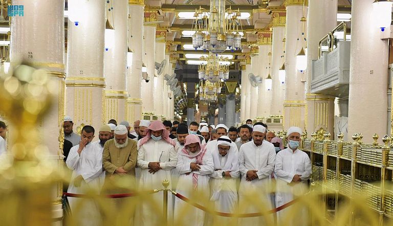 صلاة التراويح في المسجد النبوي