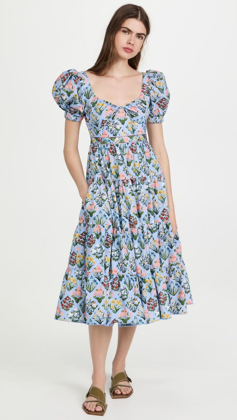 نيللي كريم ومنى زكي ودينا الشربيني من إعلان شركة الاتصالات