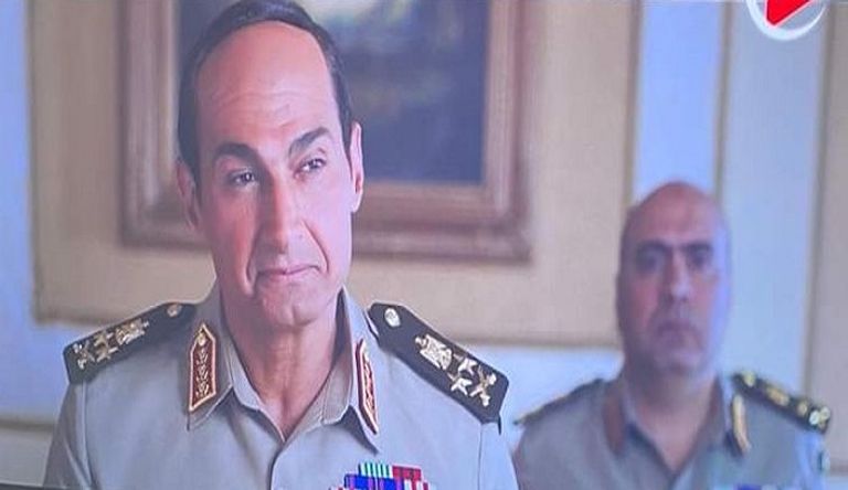 الفنان ياسر جلال مجسدا شخصية السيسي