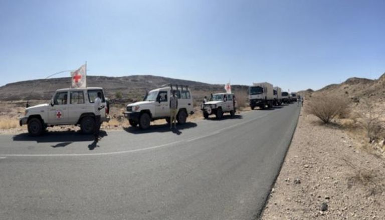 قافلة مساعدات تابعة للصليب الأحمر في طريقها لتجراي