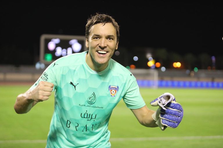 فلاديمير ستويكوفيتش فلاديمير ستويكوفيتش حارس مرمى الفيحاء