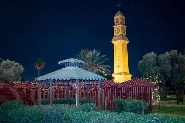 معرض فني عند حدائق القشلة وسط بغداد