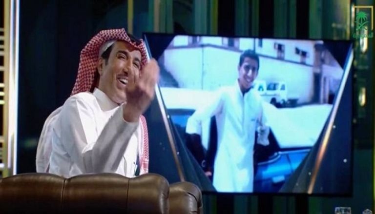 فايز المالكي يبكي على الهواء