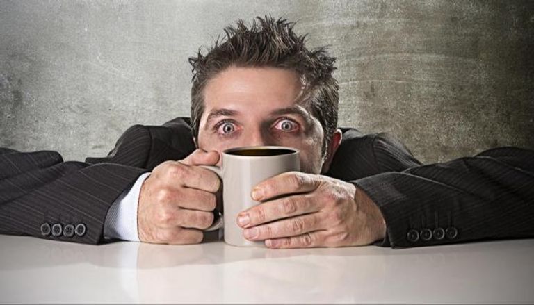 يجب تقليل كمية الكافيين بشكل تدريجي يوميا