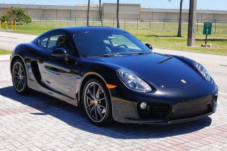 طراز Porsche Cayman طراز Ford Focus RS500
