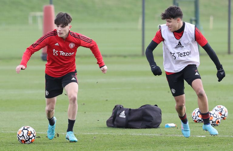 أليخاندرو جارناتشو كريستيانو رونالدو وليونيل ميسي