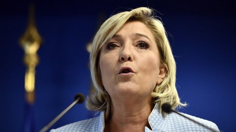 ماري لوبان استطلاعات الرأي تشير لانحصار السباق بين 5 مرشحين