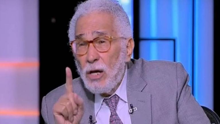 الفنان المصري عبدالرحمن أبو زهرة الفنان المصري عبدالرحمن أبوزهرة