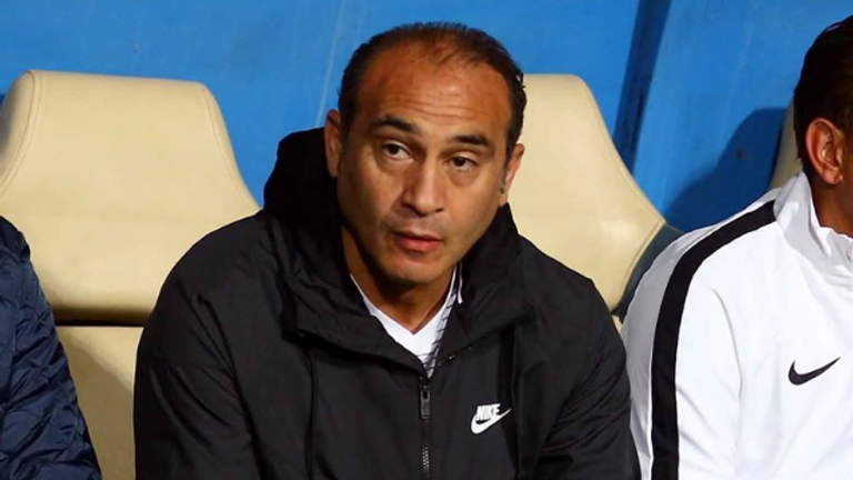 علي ماهر كارلوس كيروش مدرب منتخب مصر السابق