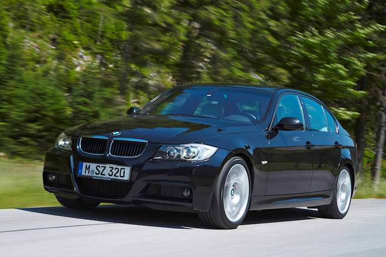 بي إم دبليو E90  بي إم دبليو E46